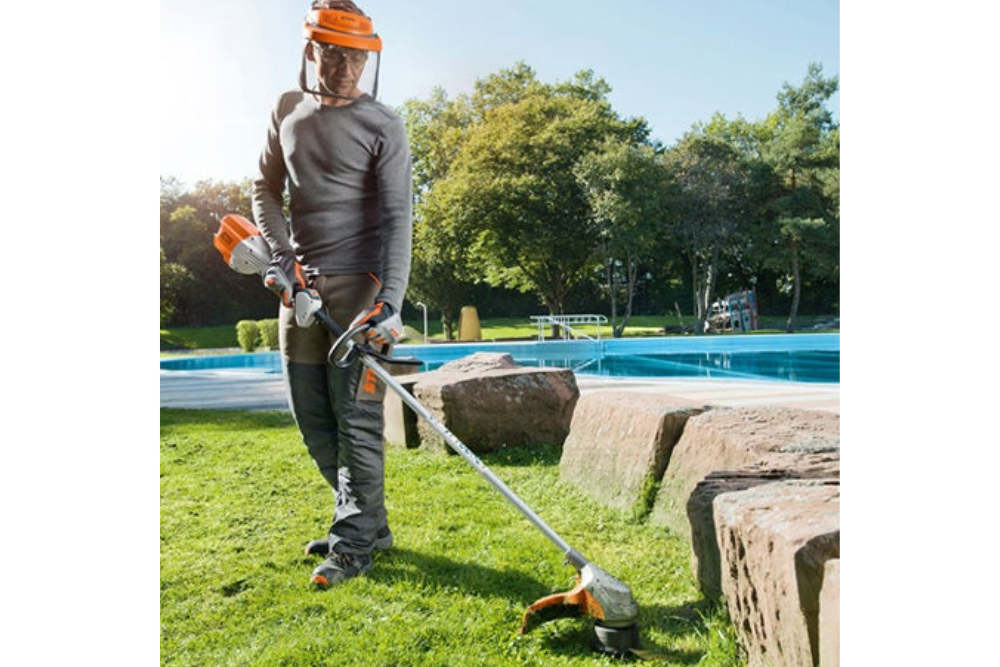 STIHL FSA 90 R Cordless Grass Strimmer Body Only