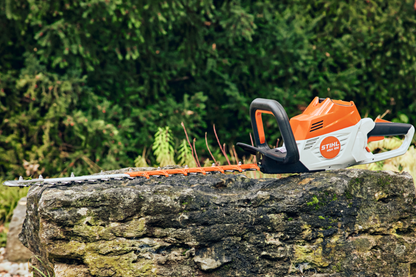 STIHL HSA 100 Battery Hedge Trimmer