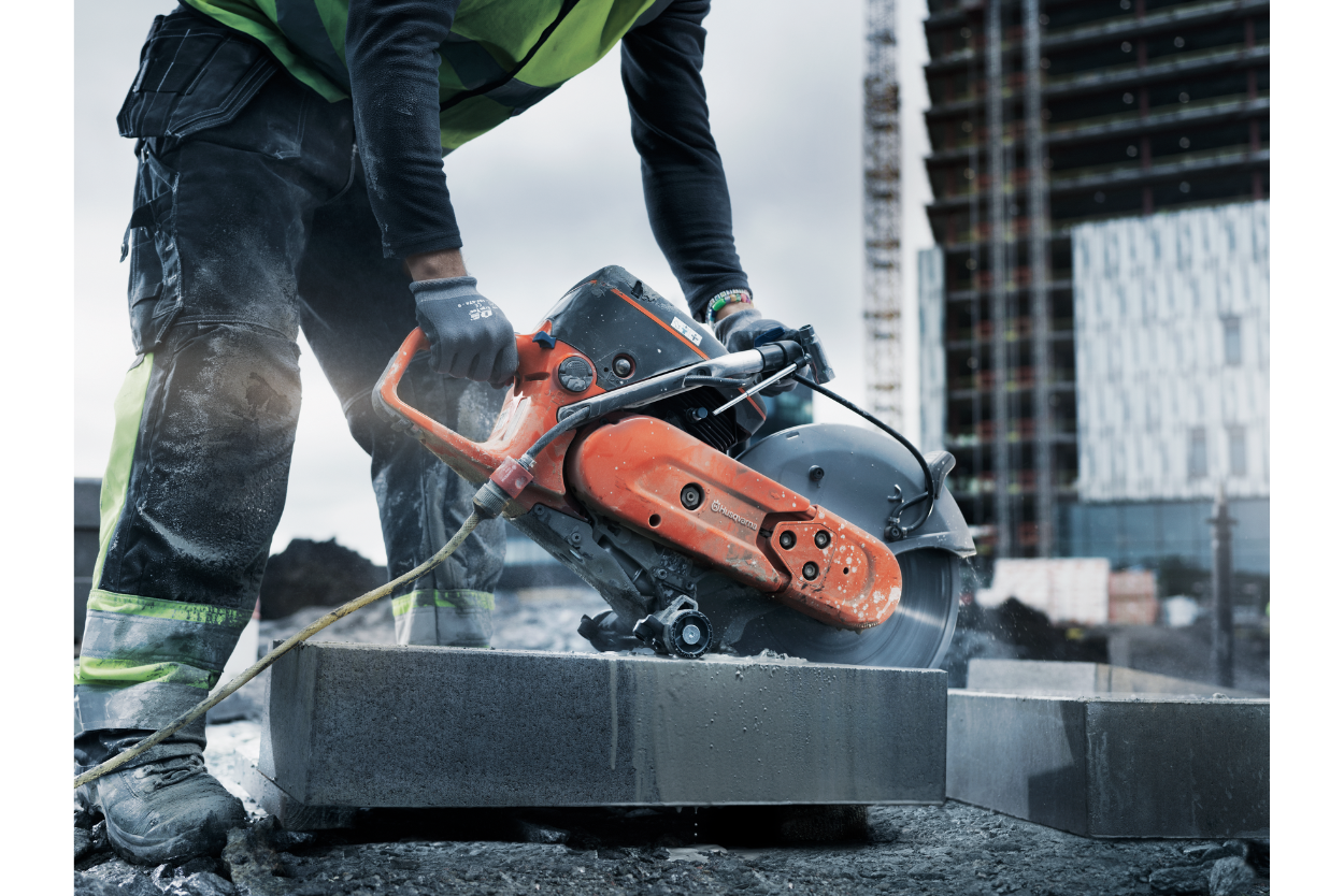 Husqvarna K770 12in Consaw