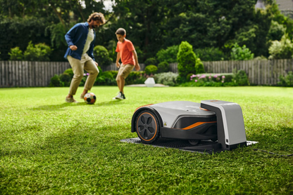 STIHL iMOW 6 Robotic Mower